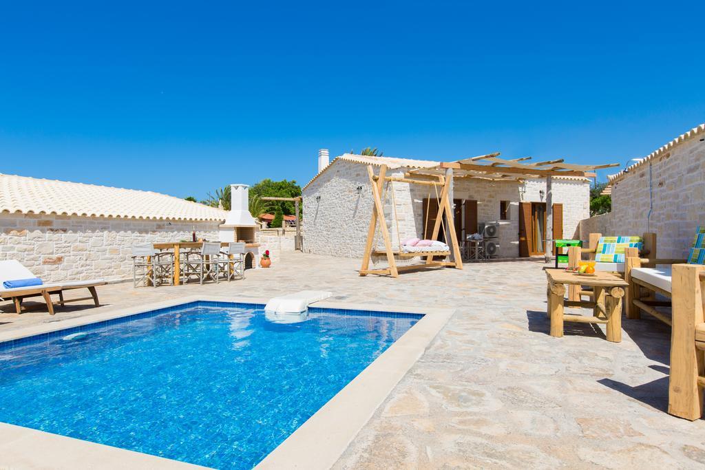 Chainteris Villas, Vast Views, By Thinkvilla Принос Екстериор снимка